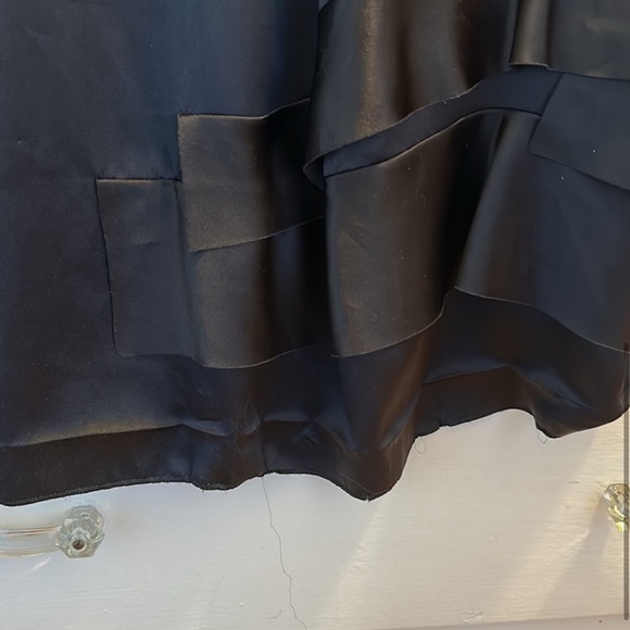 PRADA |Elegant Black Silk Women's Top - Picture 5 of 6